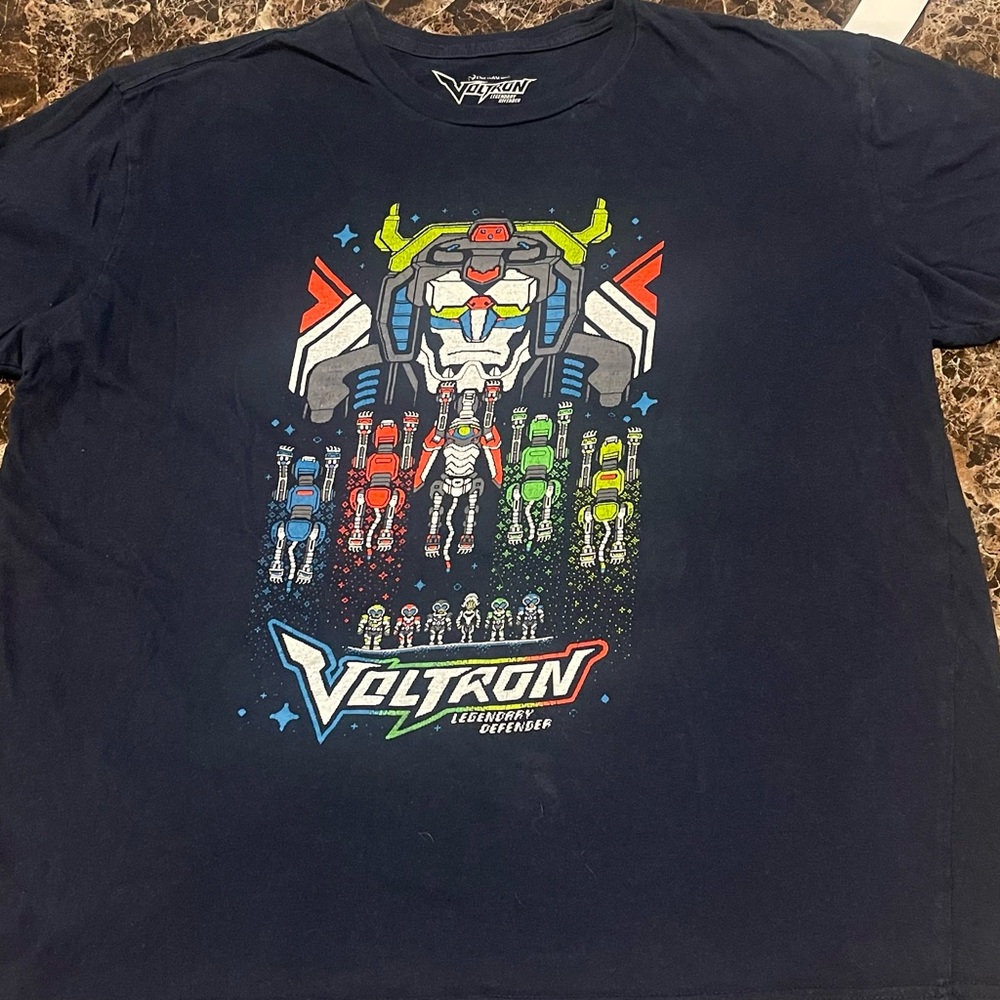 Voltron Graphic Tee in Black